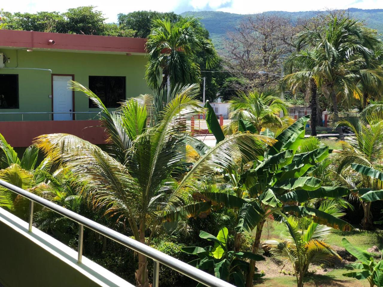 Hotel Guarocuya De Barahona ภายนอก รูปภาพ
